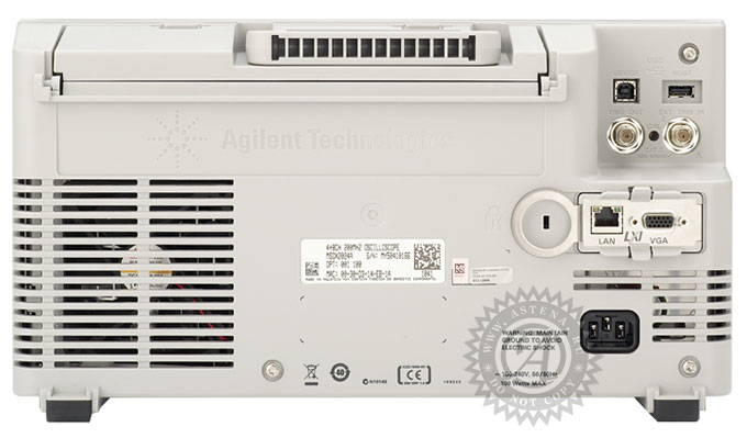 Задняя панель осциллографа DSOX3012A