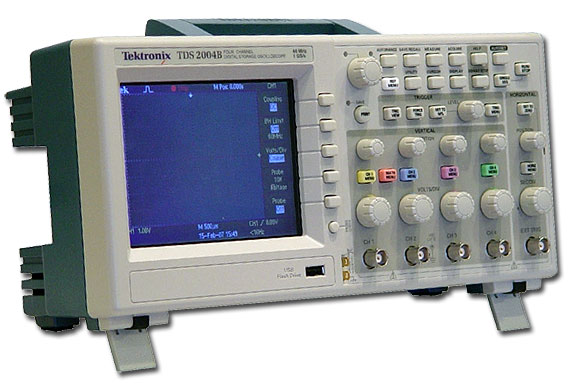 TDS 2004B  Tektronix