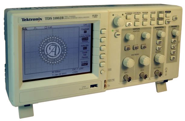 TDS 1002B Осциллограф цифровой запоминающий