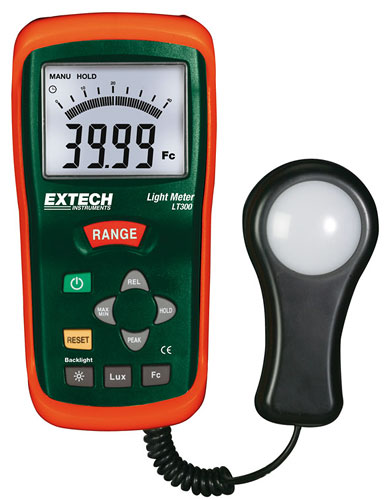 LT300. Измеритель освещенности